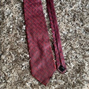 Kenneth Cole‎ 100% imported silk tie
